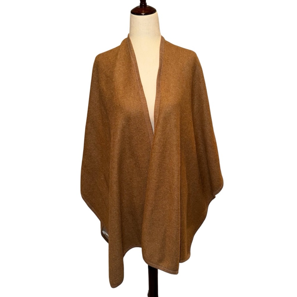 My Accessories London Camel Cape 🐪🐫